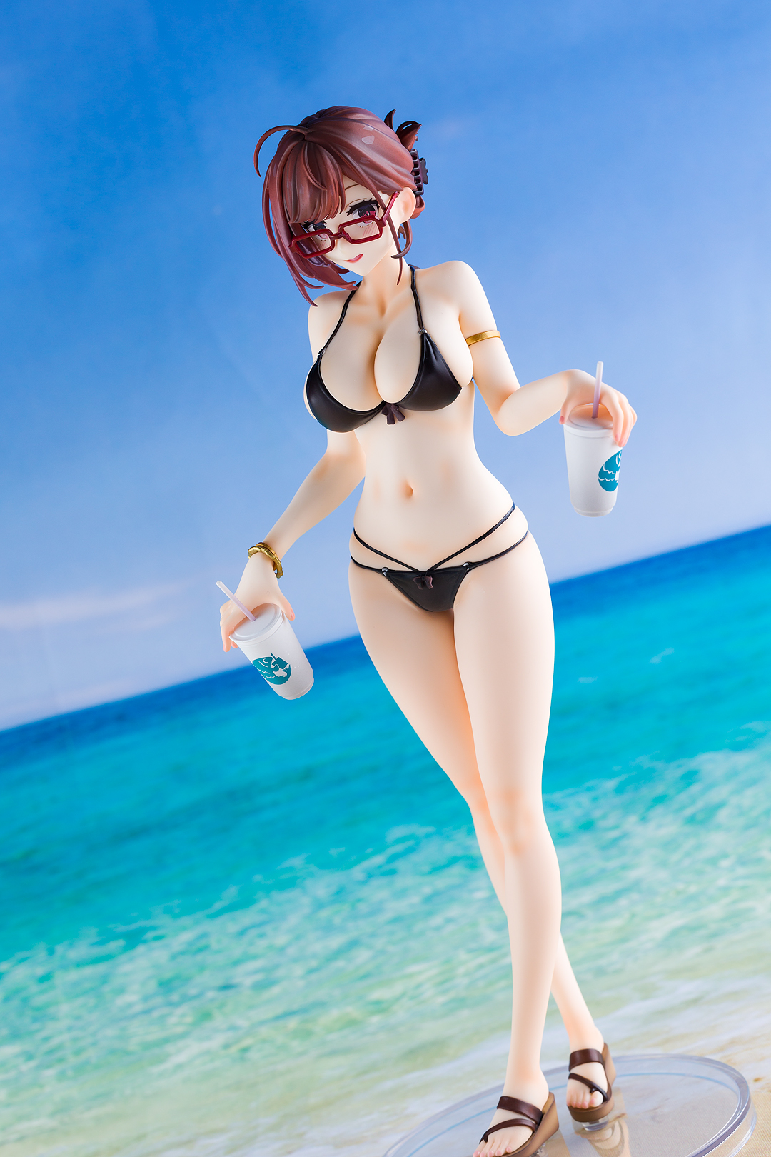 92Mイラスト『近視の姉 ダテちゃん 水着ver.』 ユニオンクリエイティブ