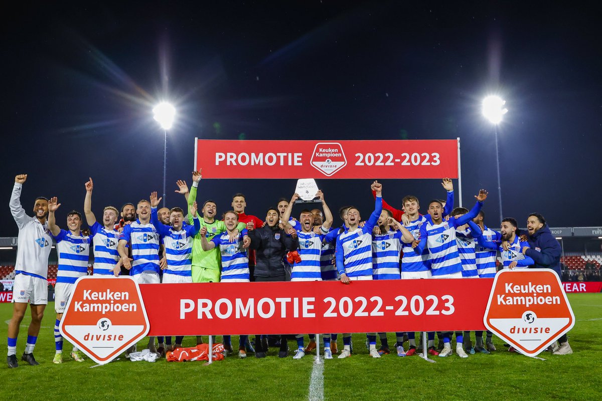 PECZwolle's tweet photo. Goedemorgen, Blauwvingers! 
𝙋𝙀𝘾 = 𝘽𝘼𝘾𝙆!

#demooisteclubvanallemaal https://t.co/BTk57gXBaH