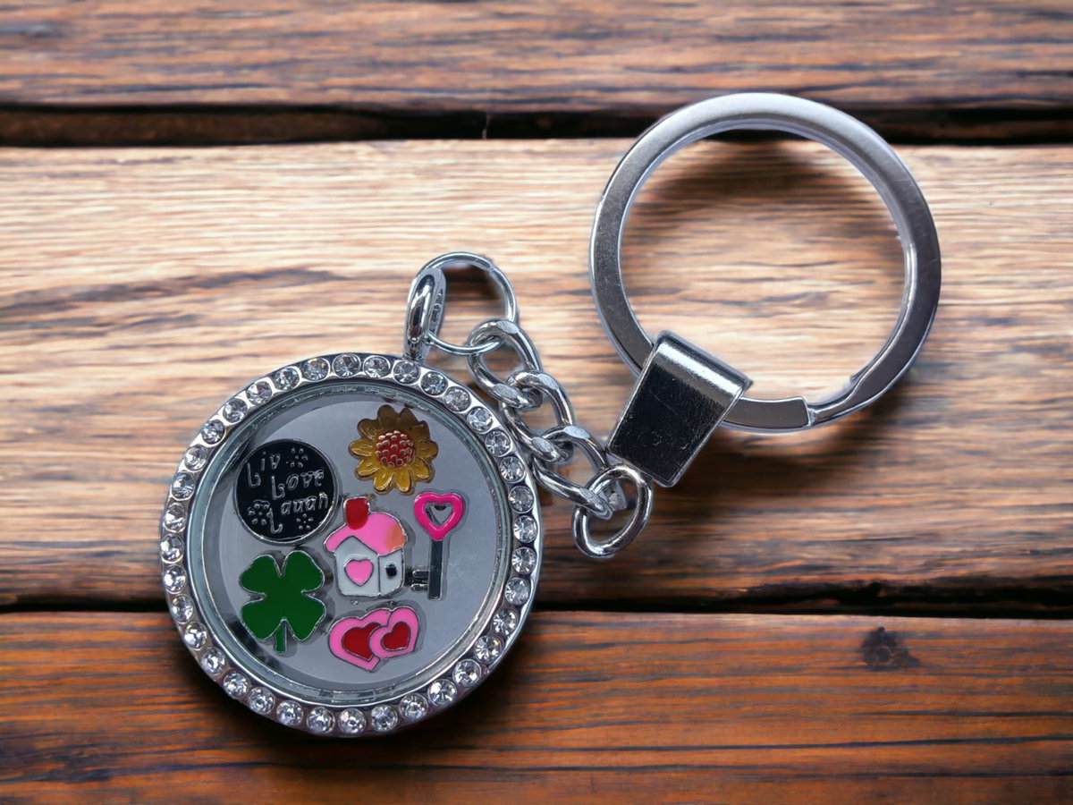lula_roxs's tweet photo. Excited to share the latest addition to my #etsy shop: Floating Charm Memory Locket, Personalised Keyring, Locket Keyring, Graduation, New Home, 1st Home, New House, 21st, 13th, Special Birthday https://t.co/ZmT8bfeMns #floatingcharm #1sthome #newhome #charms https://t.co/6LoJ4lmw4D