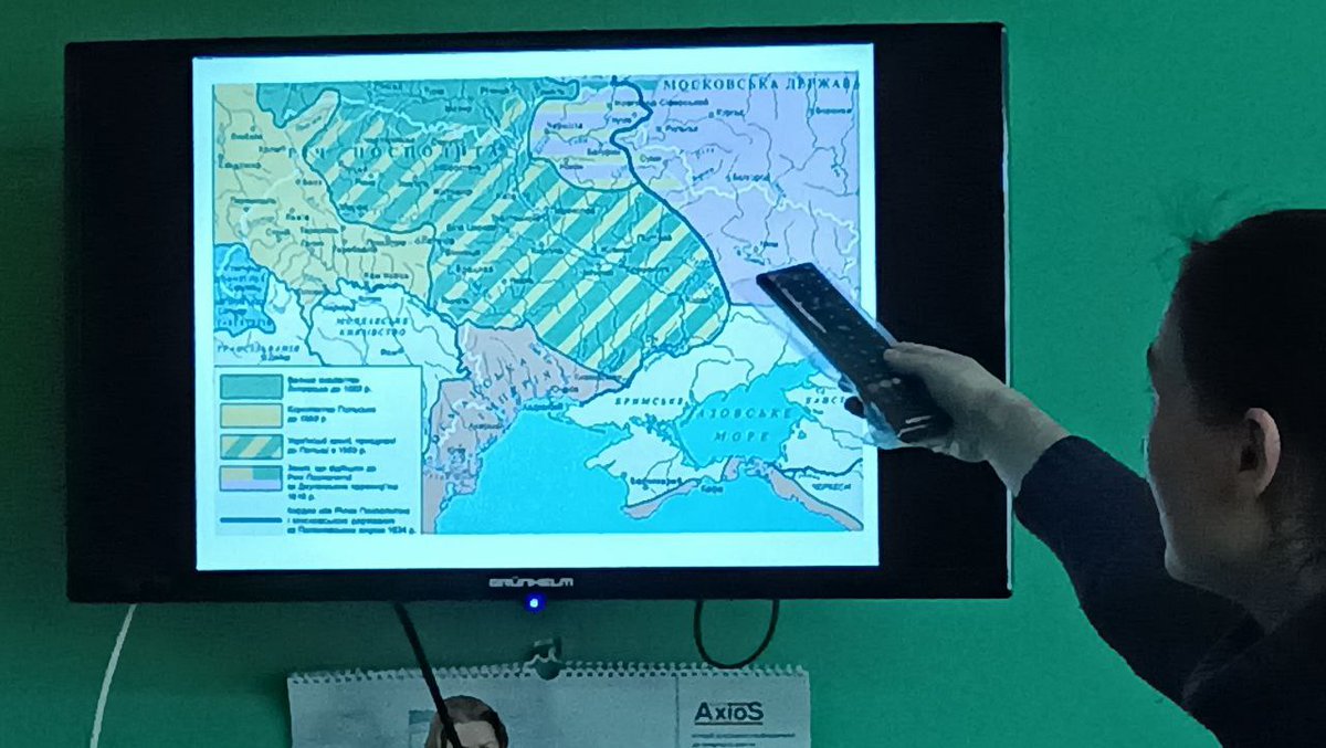 hobd21's tweet photo. Географічний центр Європи, країна лісів, озер та бурштину – Литва. Саме до неї здійснили віртуальну подорож наші читачі 18 квітня.  
https://t.co/JE9cPWpEgx https://t.co/epcz0CVVgR