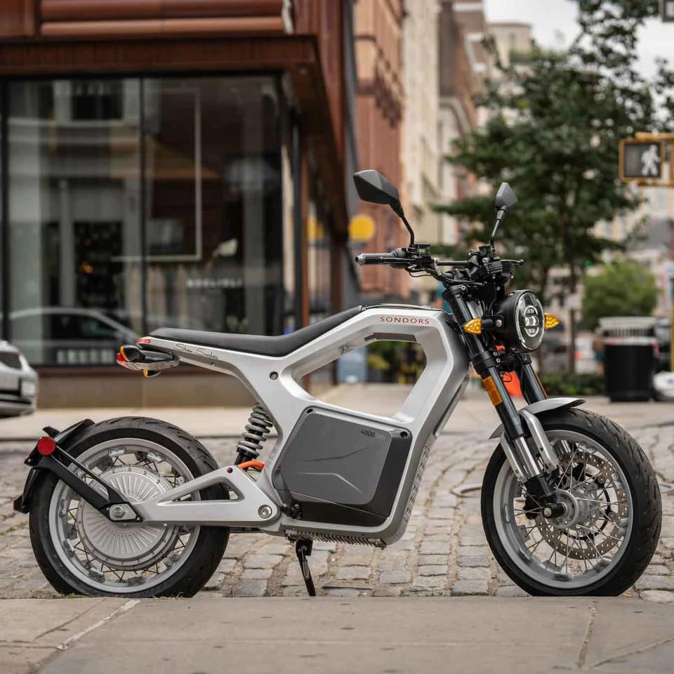 Bikes4Sale's tweet photo. Sondors Metacycle - recently unveiled electric motorcycle from Sondors.
https://t.co/akH9zSzSrV
#sondors #metacycle #sondorsbike #SONDORSMetacycle #electric #electricbike https://t.co/Xk50E73paA