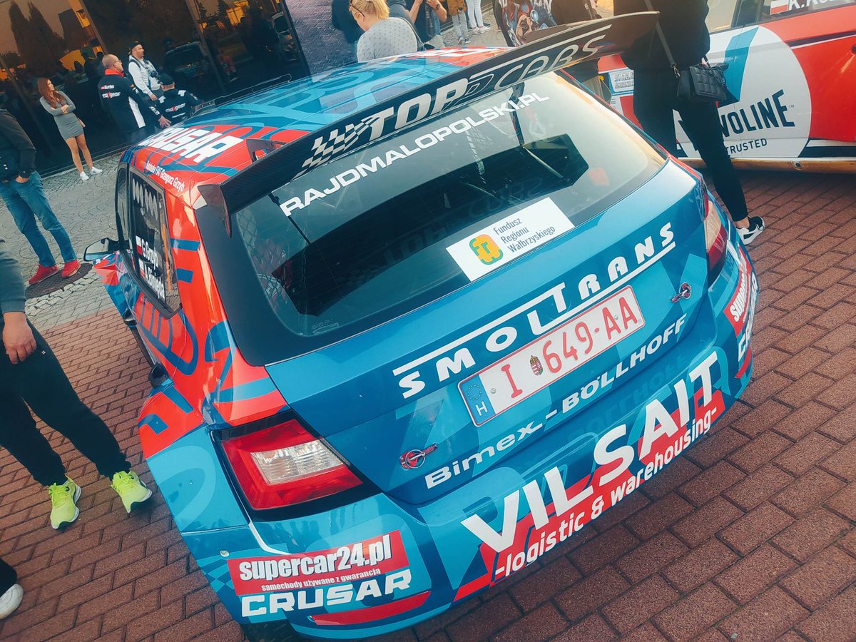 supercar24pl's tweet photo. Już dziś! Start sezonu #RSMP 🏁 🏆 🇵🇱 51. @SwidnickiKRAUSE! Nasza załoga  #GrzegorzGrzyb / #AdamBinięda z nr 1! 
________________
🚘 #supercar24 - samochody używane z gwarancją 

#RajdŚwidnicki #rajdy #GOGG #rally https://t.co/u5RzKwKLFC