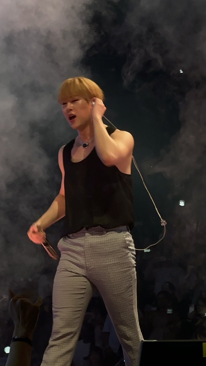 dkftl_'s tweet photo. OMFG!! JOOHONEY!!
#WeBridgeExpoLasVegas 
#WeBridgeMonstaX 
#MONSTA_X https://t.co/nWyYxBS7dj