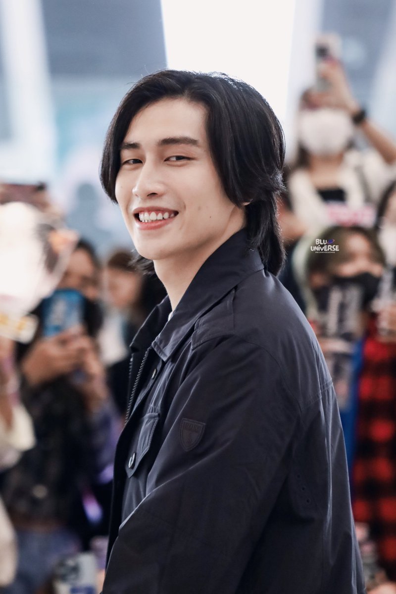 greybiuble's tweet photo. Goodluck for today 🖤 We are very proud of you and we are happy to see you working hard for every opportunity that you are receiving. You deserve all of it.

Be happy and always do your best, good luck for later Bib. 

#PastelxBibleLive @biblesumett https://t.co/EYj9YtRdKa