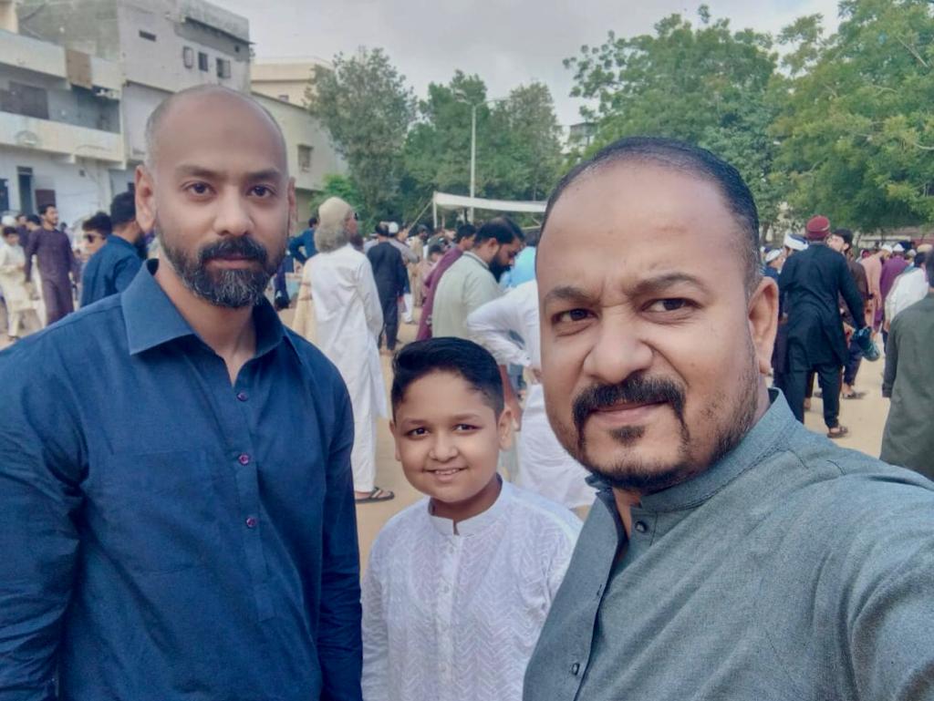 AliHussain_AH's tweet photo. تمام اہل اسلام کو دل کی گہرائیوں سے
عید الفطر مبارک ❤️
#eid2023 #eidulfitr2023 #eidmubarak #karachi https://t.co/Vk8efc87xC