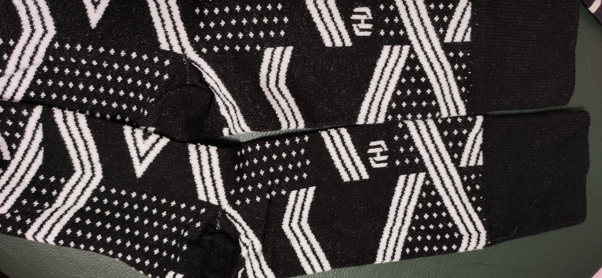 yukio_saitoh's tweet image. #HashiCorp 靴下
イイ感じで足に馴染みます。