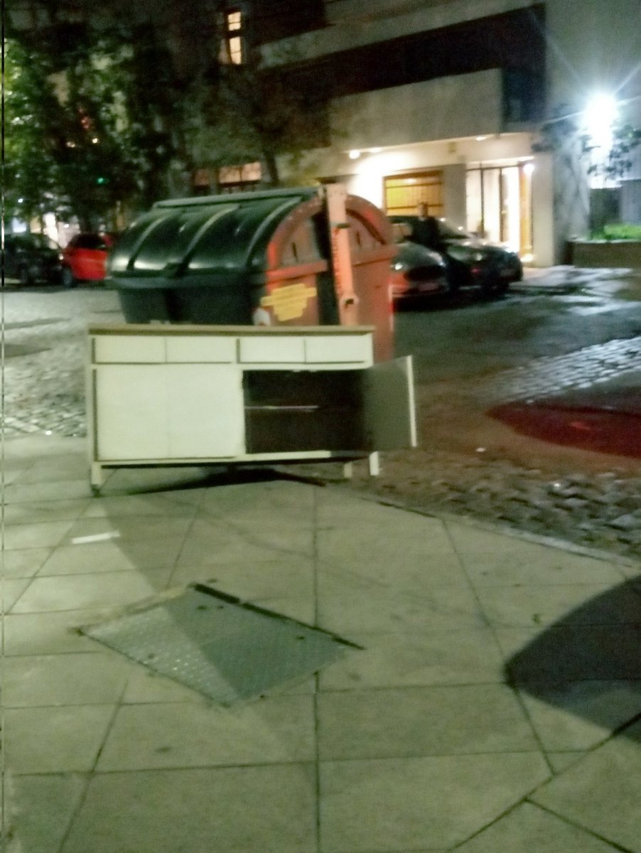 AdeladeGiacomi's tweet image. Basura nuestra de cada dia. #consorcios Conesa 986
#basurafueradeloscontenedores
#Colegiales
#buenosvecinos
#CABA
#Comuna13