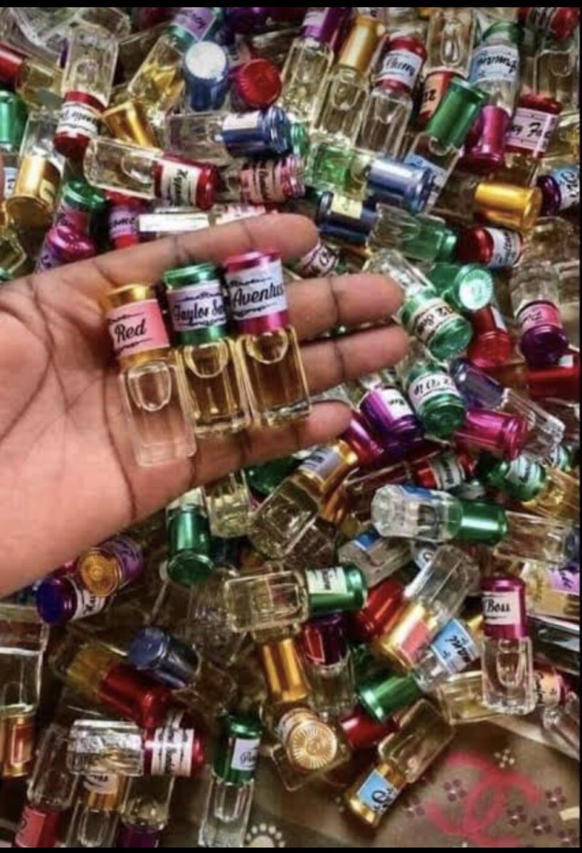 miracleishaku6's tweet photo. @black_bhoy_ exactly🥺….. i sell perfume oil for #350 ,3 for #1000
whatsapp no : 08063806825
Thanks 🙏 https://t.co/kwQsotdw7z