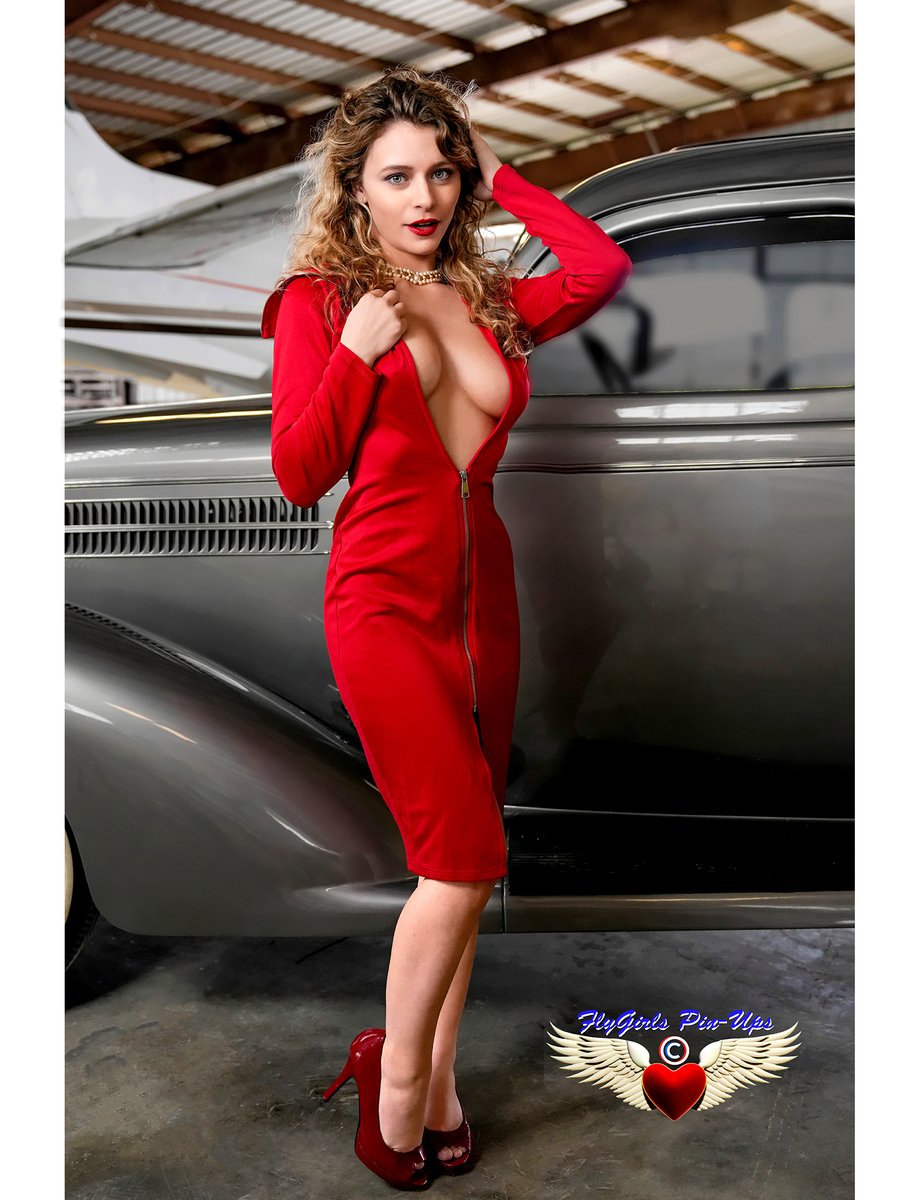 FlyGirls_Photos's tweet photo. https://t.co/qkC03fnahQ