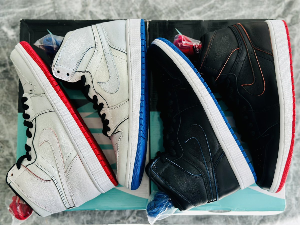 SNKR_TWITR tweet media