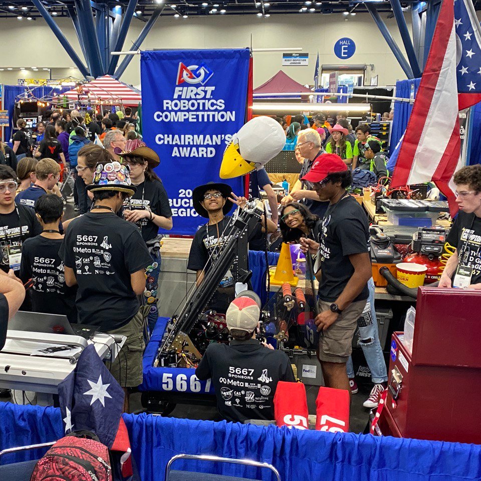 FRC5667's tweet photo. Team 5667 is enjoying themselves at the FRC World Finals!

Here's a quick highlight of some of our moments!

#frc #omgrobots #FRC5667 https://t.co/q4A3evR5WO