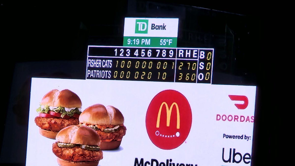 SunilSportsNews's tweet photo. @SOMPatriots hang on to defeat @FisherCats 3-2 tonight @ #TDBankBallPark #BridgewaterTownship #NewJersey @TheEveryDayFan2 #SOMvsNH ⚾ https://t.co/vLjKT2EayO
