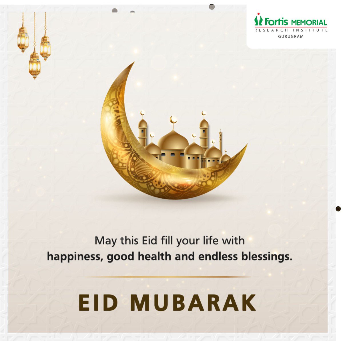 Pari26jan's tweet photo. Eid Mubarak everyone 🌙 https://t.co/dlgQFM17jq