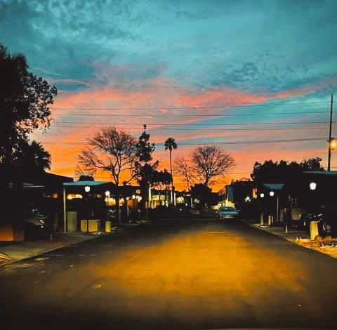 SphereDigi99219's tweet photo. #Positive Neighborhood #Positive Mindset https://t.co/Ul9GYb7vjB