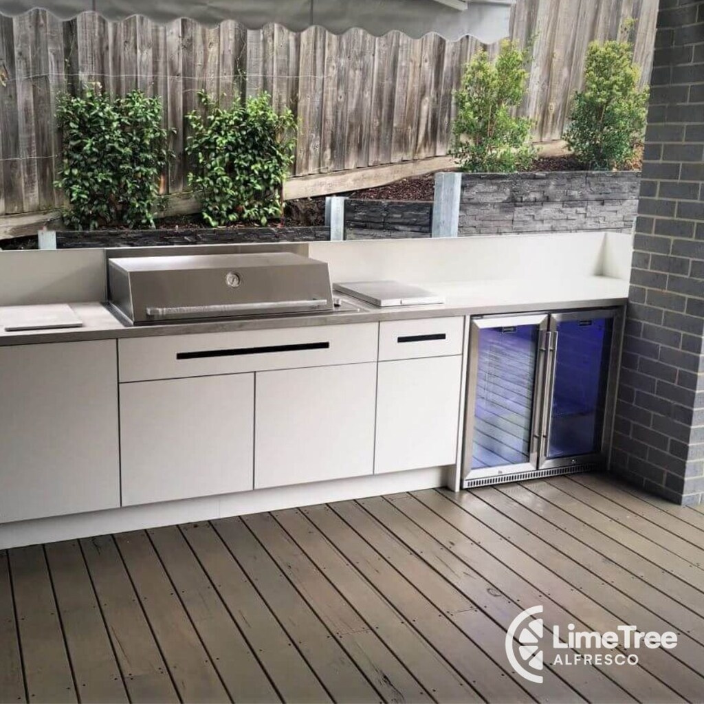#LimeTreeAlfresco, is your one-stop destination for premium alfresco outdoor kitchens and BBQ areas in Australia. We specialise in seamlessly integrating luxury with functionality to create the perfect outdoor dining experience for you. From sleek design… instagr.am/p/CrUceUDtFiy/