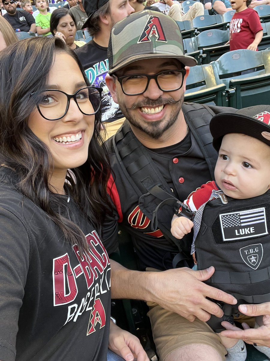 Luke’s first #Dbacks game.  #whatafan