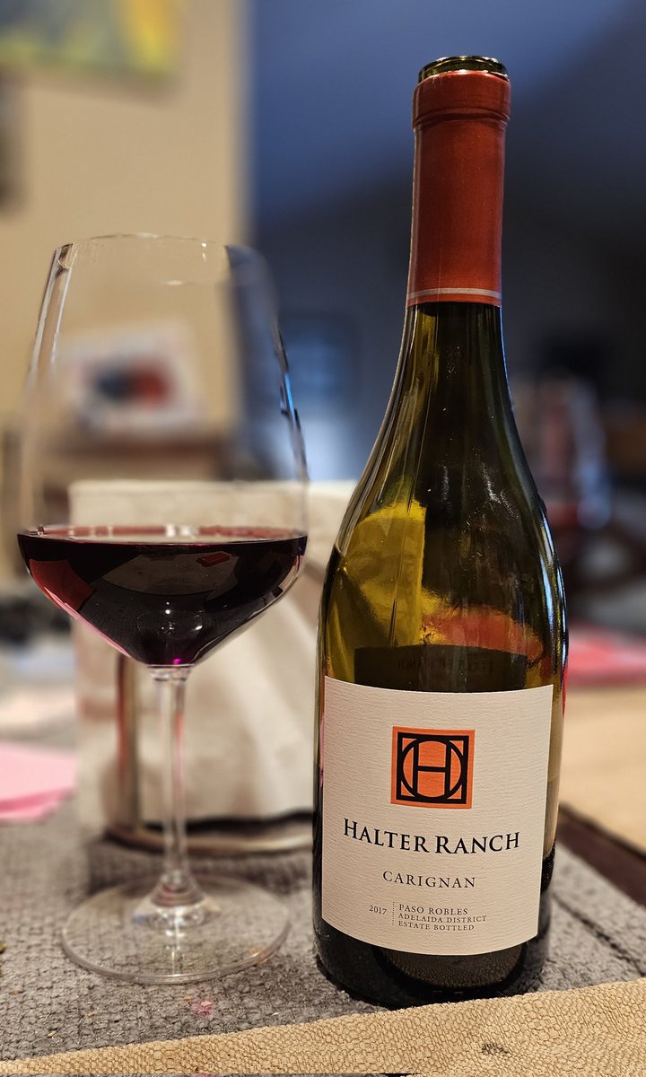 Bunniie 🐇 tweet media