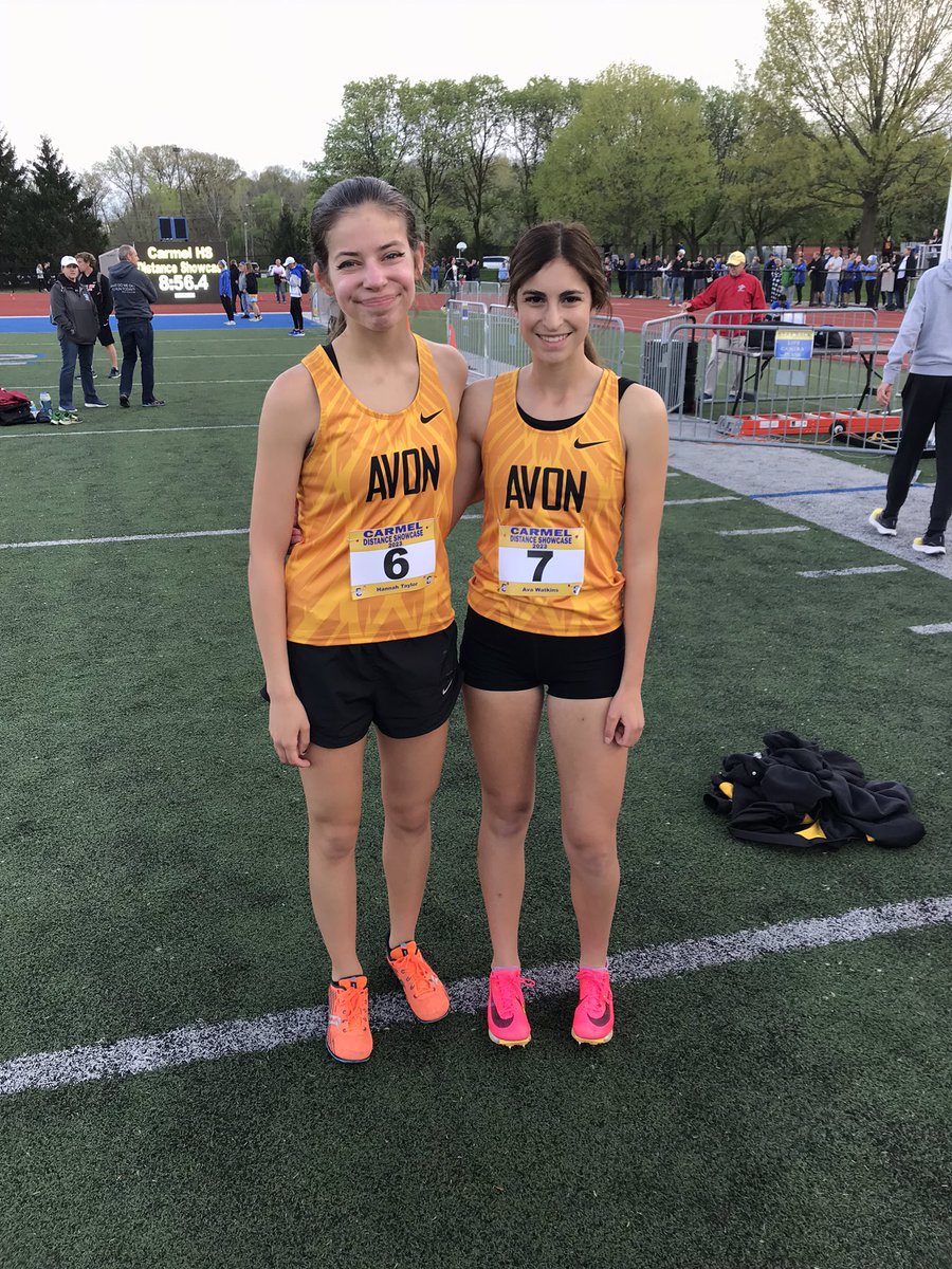 Coach_Orender's tweet photo. In Heat 2, senior @hannahxctrack finished 8th in a time of 11:43.07, a season best by :20!  Sophomore @Avawatkins925 runs a :13 PR/SB, finishing in 11th place at 11:43.84! https://t.co/gxelsRogV2