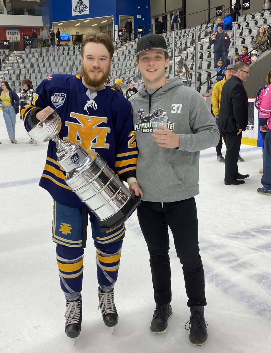StucklessEthan's tweet photo. Can’t put into words how proud I am of @AndyStucky. To see you grow as a player and a person this year has been amazing. Congrats to you and the @MarinersHockey on creating history and going 12-0 in playoffs. #champs https://t.co/OVyaapxK6t