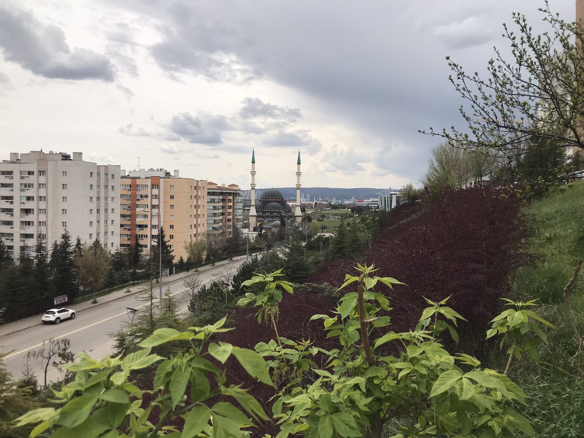 YapiciYapici01's tweet photo. Mübarek Ramazan Bayramınızı tebrik eder, size, ailenize , milletimize,  İslâm aleminine ve tüm insanlığa barış, huzur, sağlık ve mutluluk getirmesini Yüce Rabbimden dilerim. https://t.co/ng0qp9HiwO