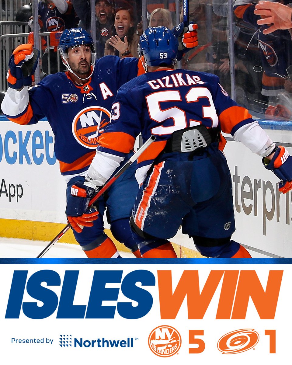NYIslanders's tweet photo. #ISLES TAKE GAME 3! https://t.co/bZCNjJbwrL