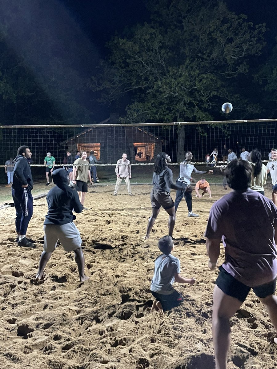 Matt Middleton tweet media