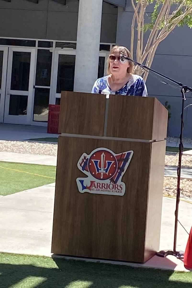 catherinedoc12's tweet photo. Congratulations to the Warriors for a successful ribbon cutting ceremony this afternoon. Thank you to the Bel Air Community for trusting #THEDISTRICT to create a top notch learning facility. #KidsDeserveIt #CompleteWithGrade6 #Bond2015 @BAMS_GLopez @YsletaISD https://t.co/ctilWU6Hjm
