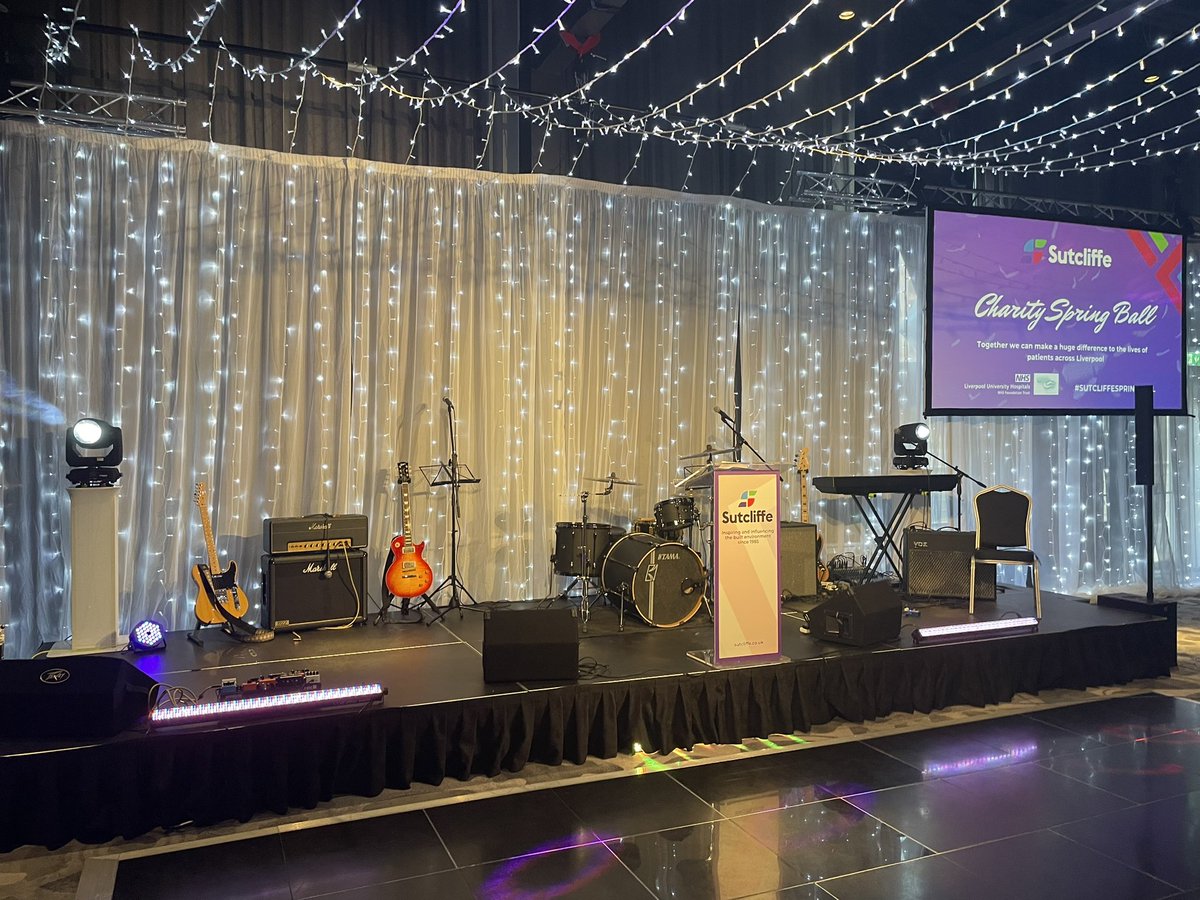 guitarvarnes's tweet photo. @Sutcliffe_1985 fantastic to see so many people enjoying the band @bandupallnight tonight at @TitanicHotelLiv
What a fantastic night and huge congratulations to everyone who made the night a huge success.
🎤🎸🥁🎹
#sutcliffespringball #nhs #Liverpool https://t.co/PhK1DiQgvT