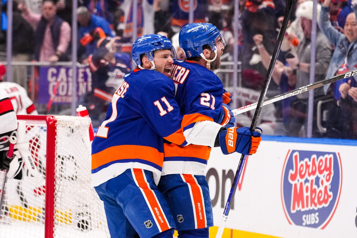 NYIslanders's tweet photo. We’re all Zach Parise RN. https://t.co/4N8dvvEuA3