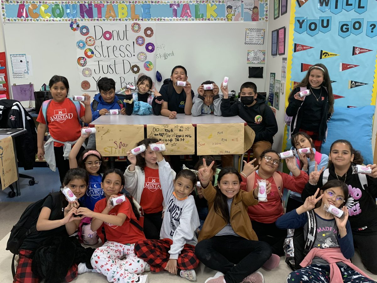 RangeElementary's tweet image. Our 3rd-5th graders and teachers have been working nonstop to prepare for the STAAR test. Our fabulous Kinder-2nd graders showed their support with words of encouragement for the STAAR testers. We wish all of our STAAR testers the best of luck.🤩😍💕@mesquiteisdtx