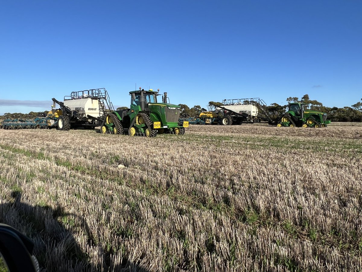 dafs9's tweet photo. @JohnDeere https://t.co/BFsNXvW5Uv