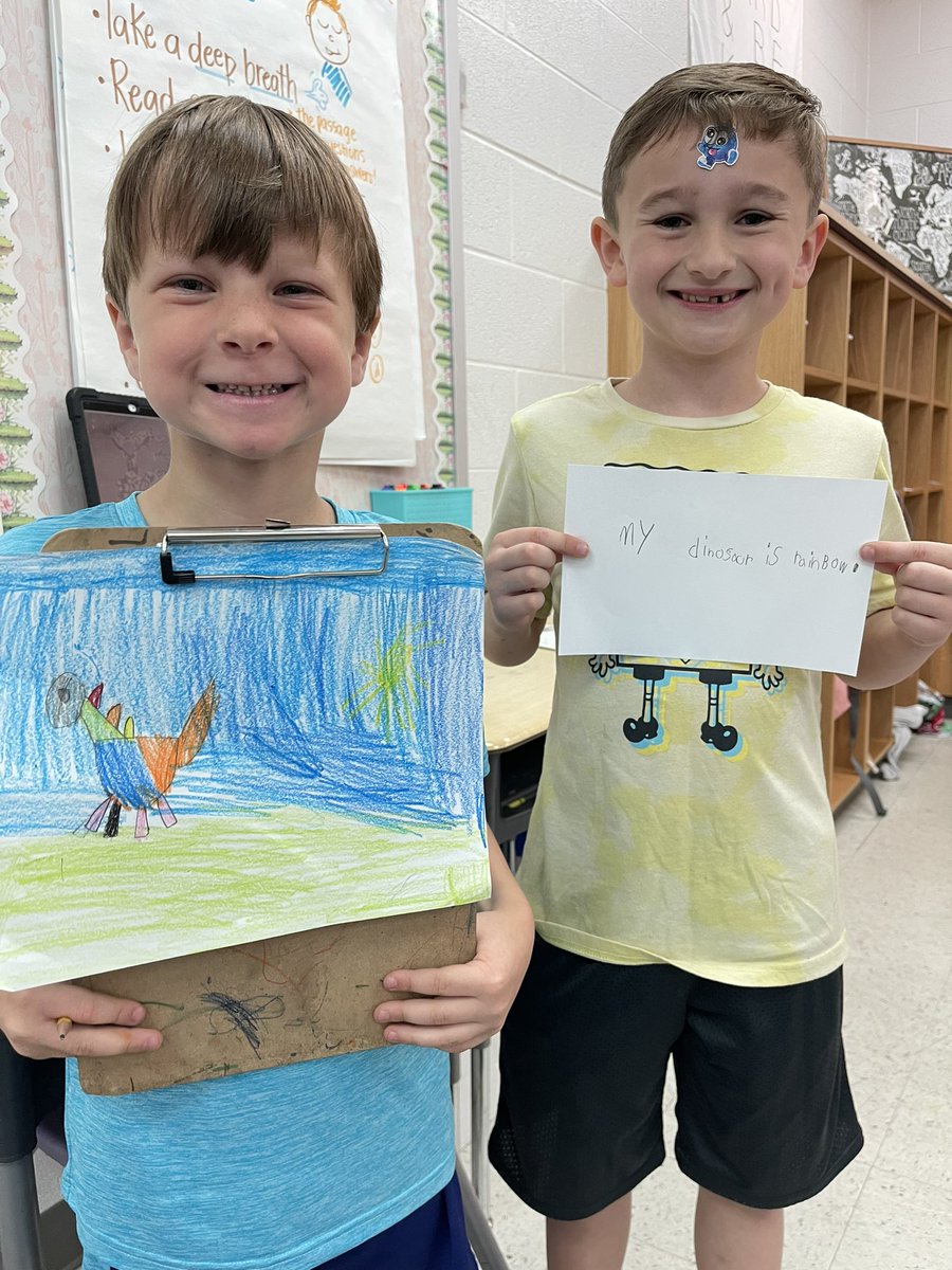AJager86's tweet photo. What better way to kick start a Friday after testing all week than to partner up with an amazing 3rd grade class @primarydreamer to create sentences about our dinosaurs 🦕 🦖 To be able to see things through the eyes of 5 year olds 💕#wearercstn #wearecves #crestviewblessed https://t.co/AIHLEOyJJt