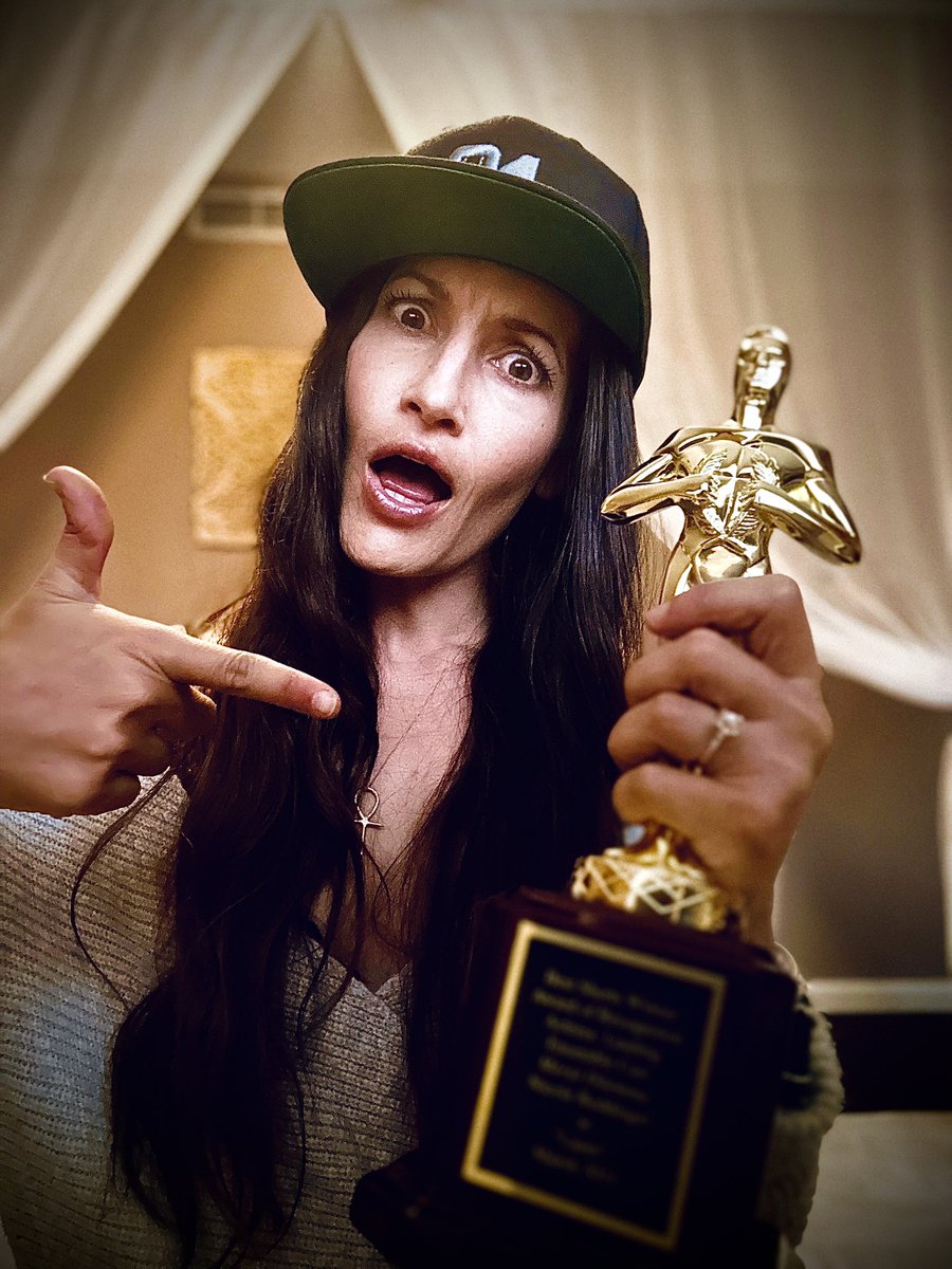 JStunts's tweet image. Congrats to Nicole Reddinger, winner of a @bestshorts award for her performance in Moral Dilemma, an 
It’s O.K productions original #acting #independentfilm #teamworkmakesthedreamwork #ifitdoesntchallengeyouitdoesntchangeyou