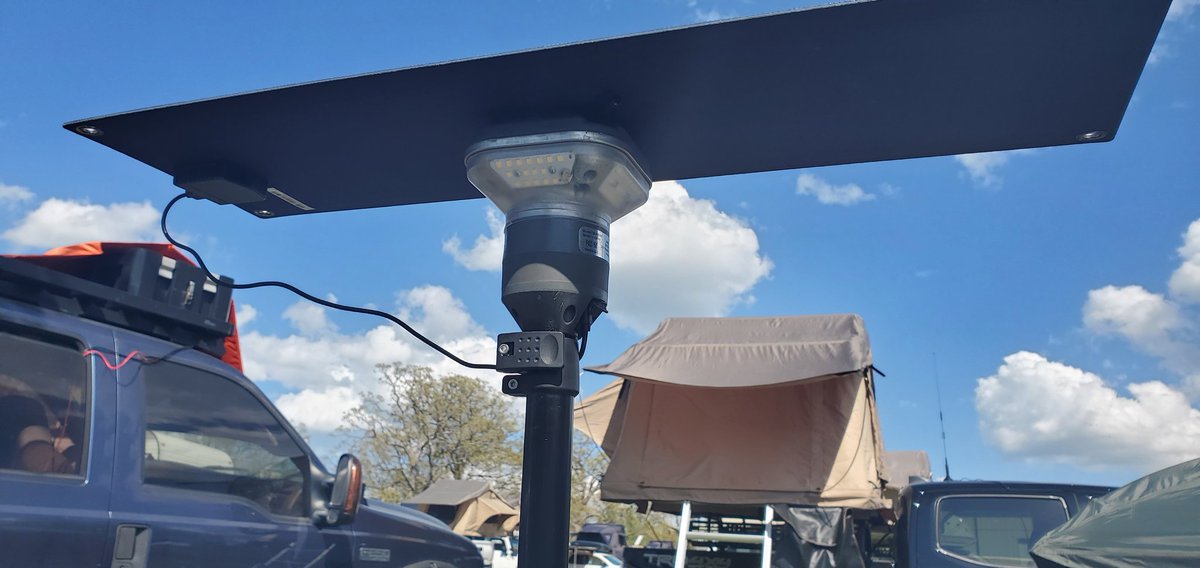 hamradio2dot0's tweet image. New additions to the @DevosOutdoor Light Ranger from the @mooreexpo in Springfield MO. #Overlander #overland #overlanding