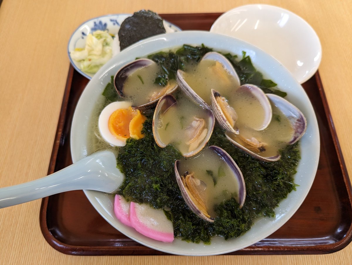 google_fun's tweet photo. #今日の昼飯 #TodayLunch
#Pixel6 #食テロ
#超絶ウルトラスペシャルランチ
今週も『青のりアサリバター🍜+🍙』を頂きます。
(≧∇≦)/ マユ〜ッ❢ https://t.co/4gjhJvwQE8