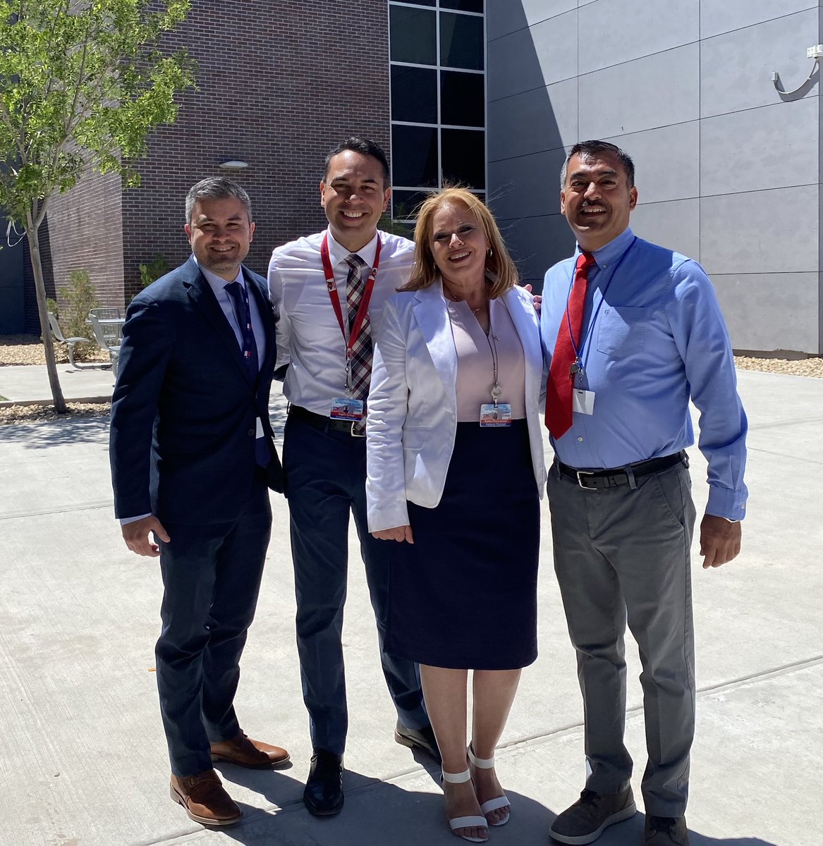 catherinedoc12's tweet photo. Congratulations to @belairmiddle for celebrating the new 6th grade wing for our Warriors. #BigRed #Bond2015 #Leadershipmatters #Teamwork
@BAMS_GLopez @YsletaISD https://t.co/DXVh8rLYVW