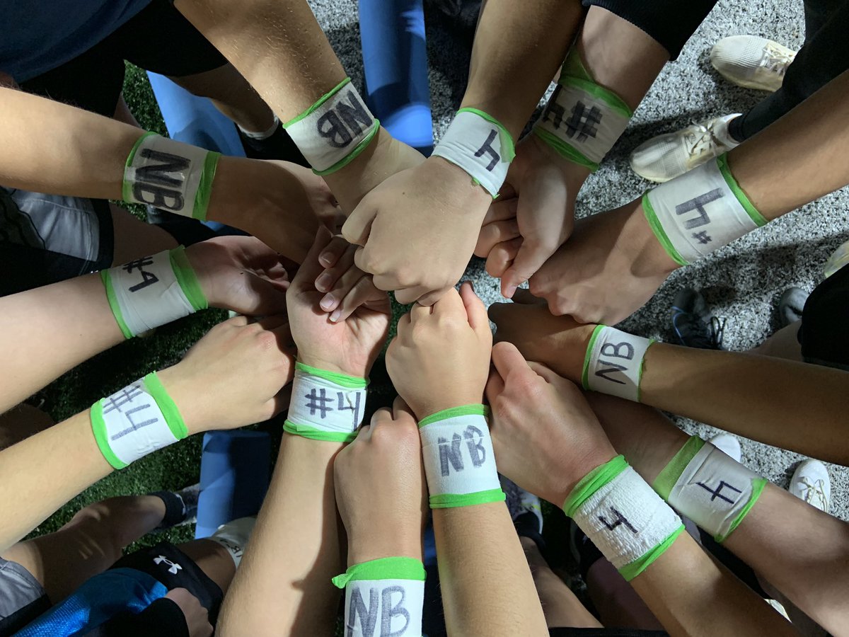 LindenwoodWSOC's tweet image. One big Lindenwood family! #familyisforever @LindenwoodLax 💚