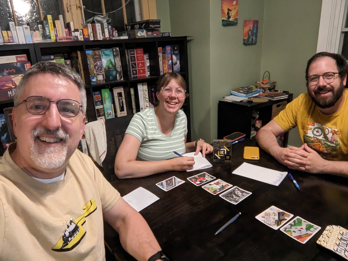 pgh_gamer's tweet photo. An amazing evening playing old time #Splotter games. Loved them all! And I must've been a helluva teacher considering how whooped I got. https://t.co/xzFCRqCOJP