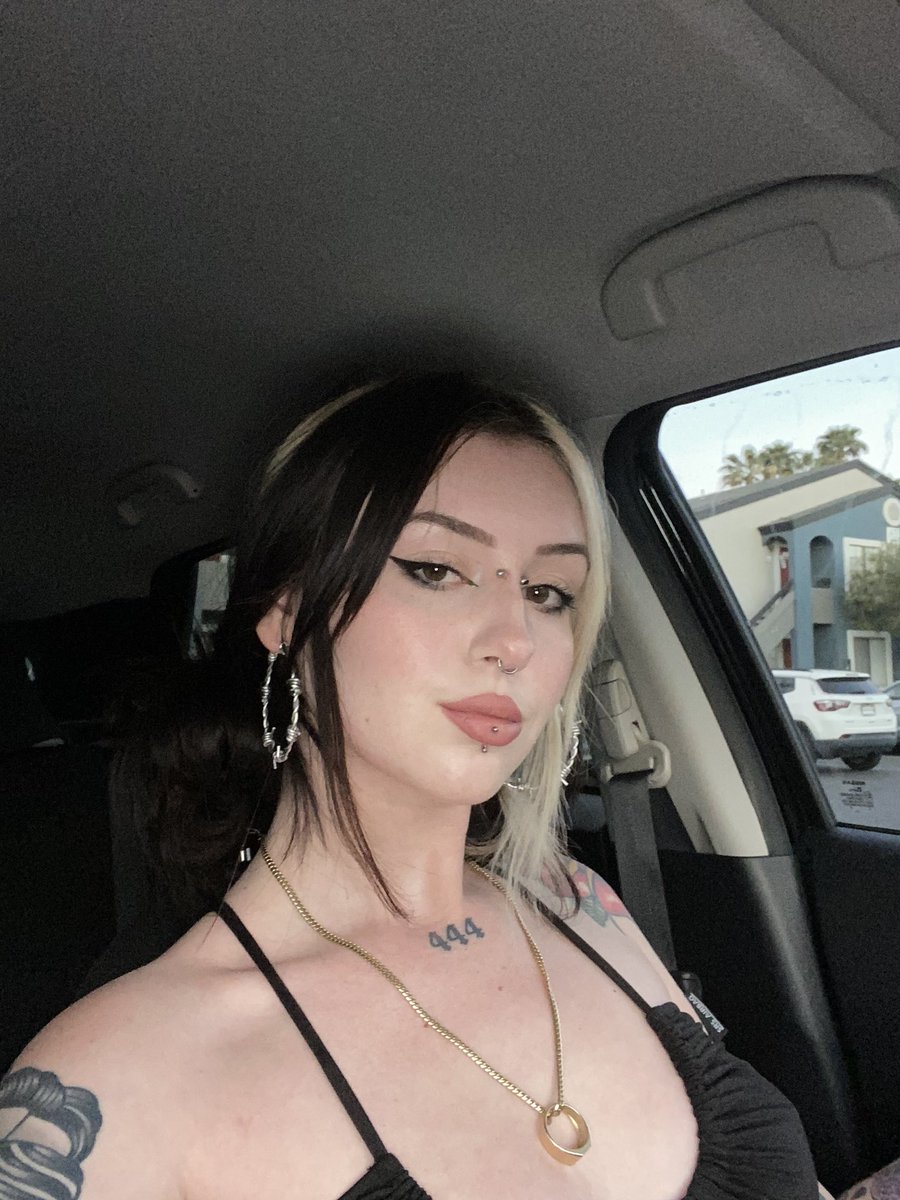 kryptickayla_'s tweet photo. https://t.co/8Z9VgQgfSB