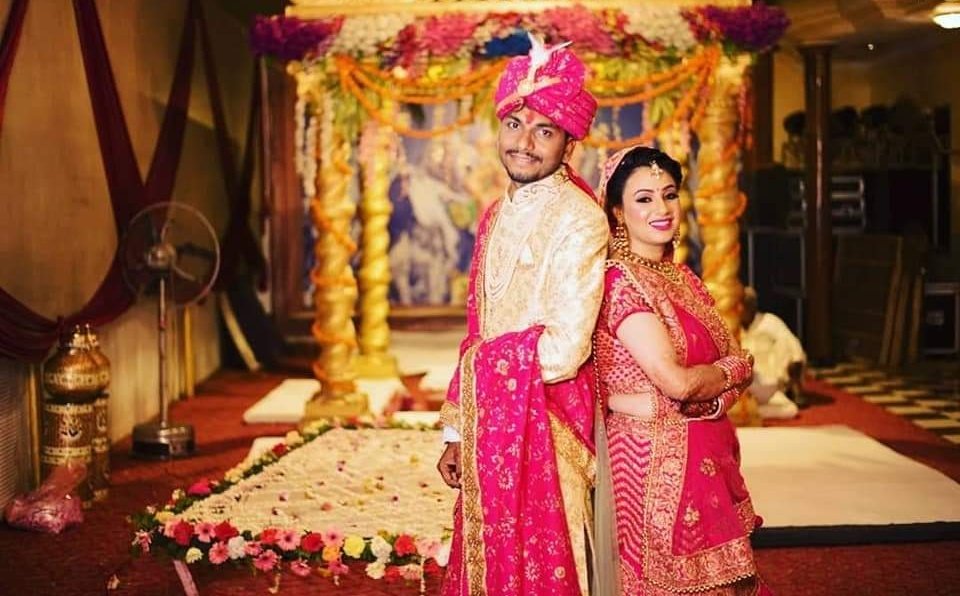 GauravPatel40's tweet photo. Marriage Anniversary 2K23
("4 Years of Love & Togetherness"),
"Happy Marriage Anniversary to you my dear Wifee". 🥰🥰🥰💑💑
#marriageanniversary
#weddinganniversary
#4yearsoftogetherness https://t.co/gS4cfNq2gU