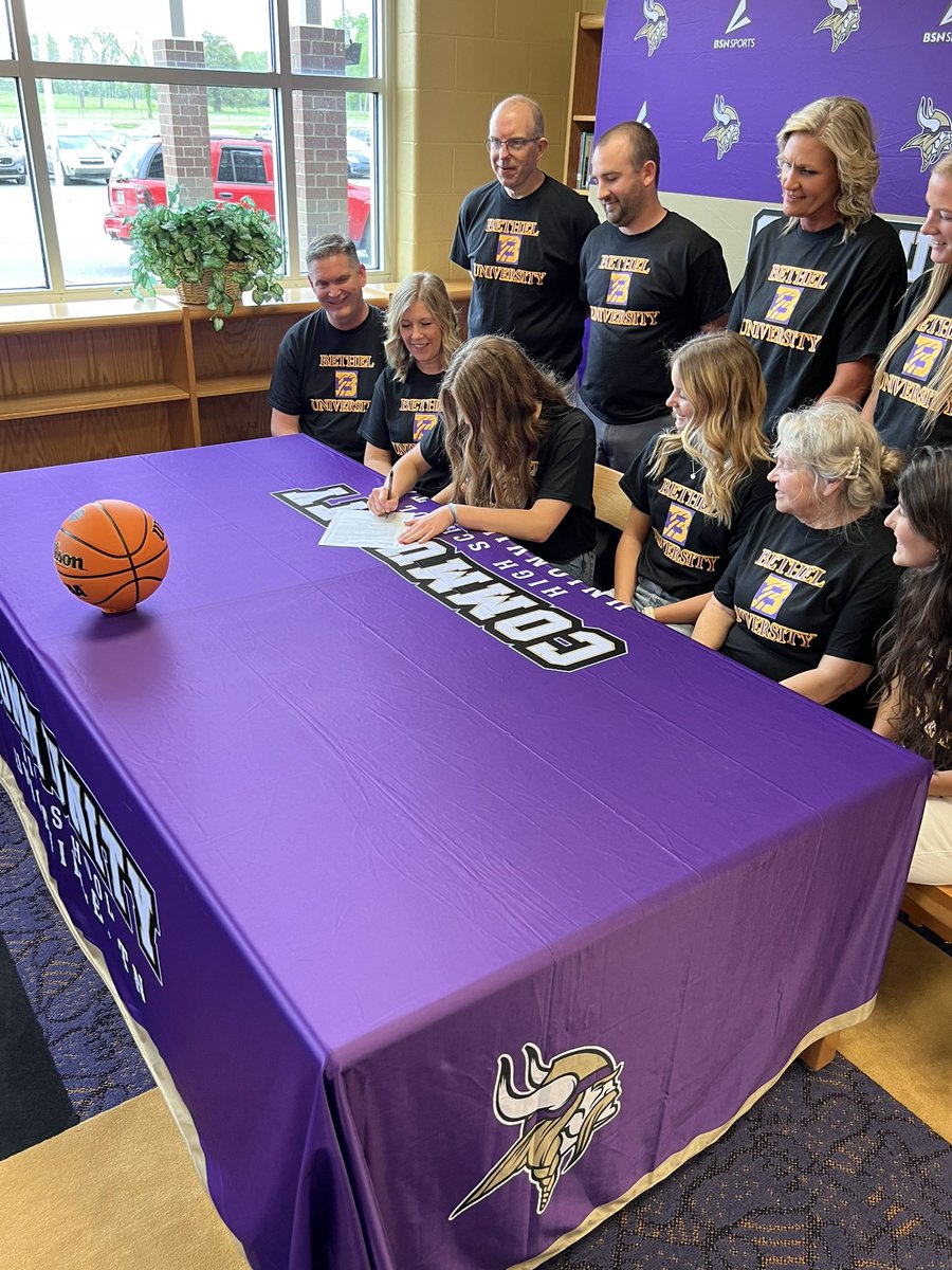 Cody Pierce (@coachpiercechs) on Twitter photo Great day to be a Viqueen! <a href="/MJSimmons23/">MJ Simmons</a> signs with <a href="/BULadyCatsBBall/">Bethel University Women's Basketball</a>! <a href="/coachnelsonBU/">Chris Nelson</a> Great day to be a Viqueen! <a href="/MJSimmons23/">MJ Simmons</a> signs with <a href="/BULadyCatsBBall/">Bethel University Women's Basketball</a>! <a href="/coachnelsonBU/">Chris Nelson</a>