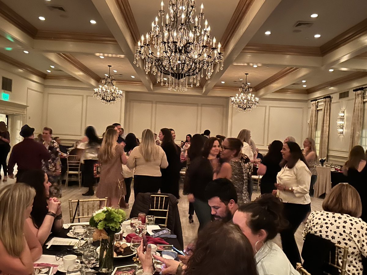 HowellTwpLOP's tweet photo. AMAZING NIGHT!!! THANK YOU, PTO!!! #WakeUpAndBeAwesome
#SleepTightTonight
#HTPSCommunityEngagement https://t.co/6FeUhYRX0W