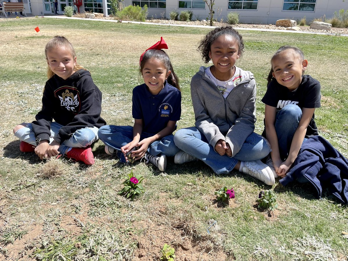 Jennifer Felix tweet media