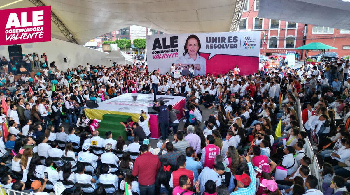 AlejandraDMV's tweet photo. ¡Esta es la alianza valiente que va a unir a las familias mexiquenses! Así me van a ver siempre, recorriendo el #Edoméx, trabajando, uniendo al pueblo con su gobierno porque estamos convencidos que la unidad es el camino para proteger nuestro estado. #AleGobernadora #VotALE #UnirEsResolver #TlalnepantlaDeBaz