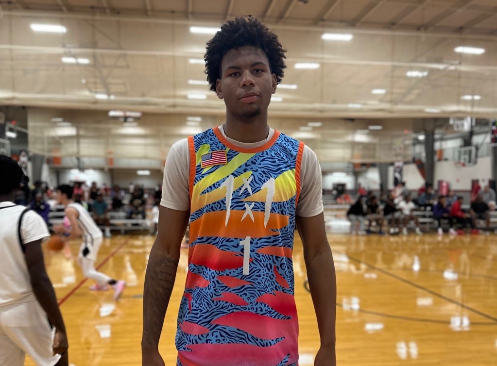 TJBScouting's tweet photo. Day 1 Top Performers from Atlanta Jam 

JaJuan Nicholls 
Gevonte Ware
Jeremiah Jackson
Brandon Callahan 
Jamil Cornish
Nathan Fife
Cash McSweeney
Pete Moe 
LJ Rush
Isaiah Otyaluk
Cam Fields https://t.co/1f5AsCctOh