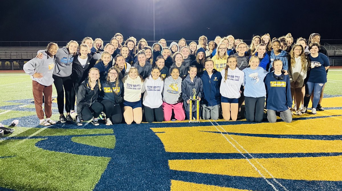 Huge congrats to the Lancaster girls track and field team for winning the Fulton Relays. ⁦<a href="/Ladygalestrack/">Lady Gales Track</a>⁩ ⁦<a href="/lancastergales/">LancasterGales</a>⁩