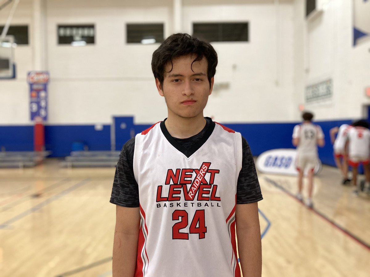 TexasHoopsGASO's tweet photo. Live Period 1 | #GASOLive 

@EdgarSosaRdz1 - @_NLRaiders_ 17U
2023 - Clark HS

• Scorer at all levels
• Great handles
• High IQ. Leader

#GASO | Everyone’s Big Stage https://t.co/bXszmnwAn8