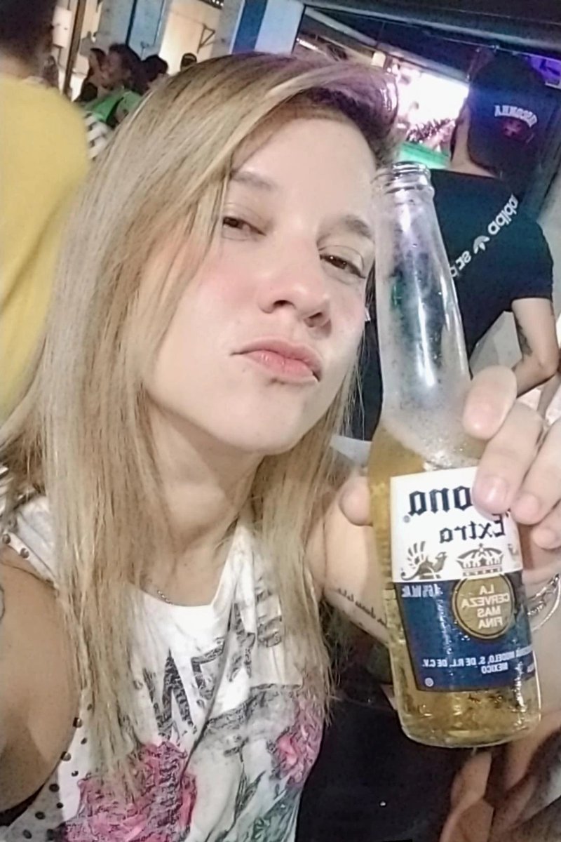 fe_gamaa's tweet photo. Aaaaa cervejinha 🍺❤️ https://t.co/xnJE0gvV7P