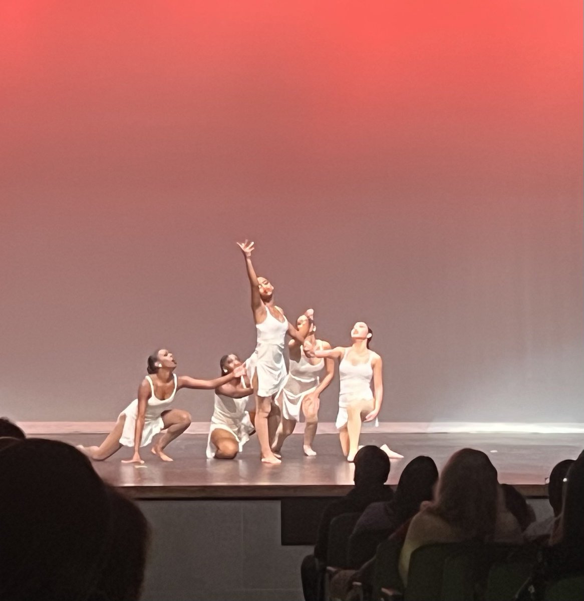 AISDFineArts's tweet photo. There’s one more chance to come out and see the @SCHS_Sapphires @ShadowCreekHS dance program dazzle you with their spring show finale at 2:00pm tomorrow/Saturday. Thank you to all of these dancers, directors, and teachers for an unforgettable 2022-2023! @AlvinISD https://t.co/bDIrzEjYVO