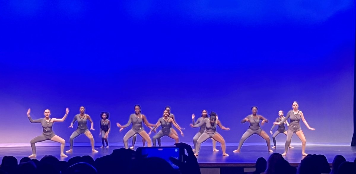 AISDFineArts's tweet photo. There’s one more chance to come out and see the @SCHS_Sapphires @ShadowCreekHS dance program dazzle you with their spring show finale at 2:00pm tomorrow/Saturday. Thank you to all of these dancers, directors, and teachers for an unforgettable 2022-2023! @AlvinISD https://t.co/bDIrzEjYVO